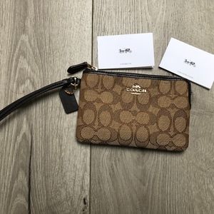 COACH wristlet/coin purse/wallet